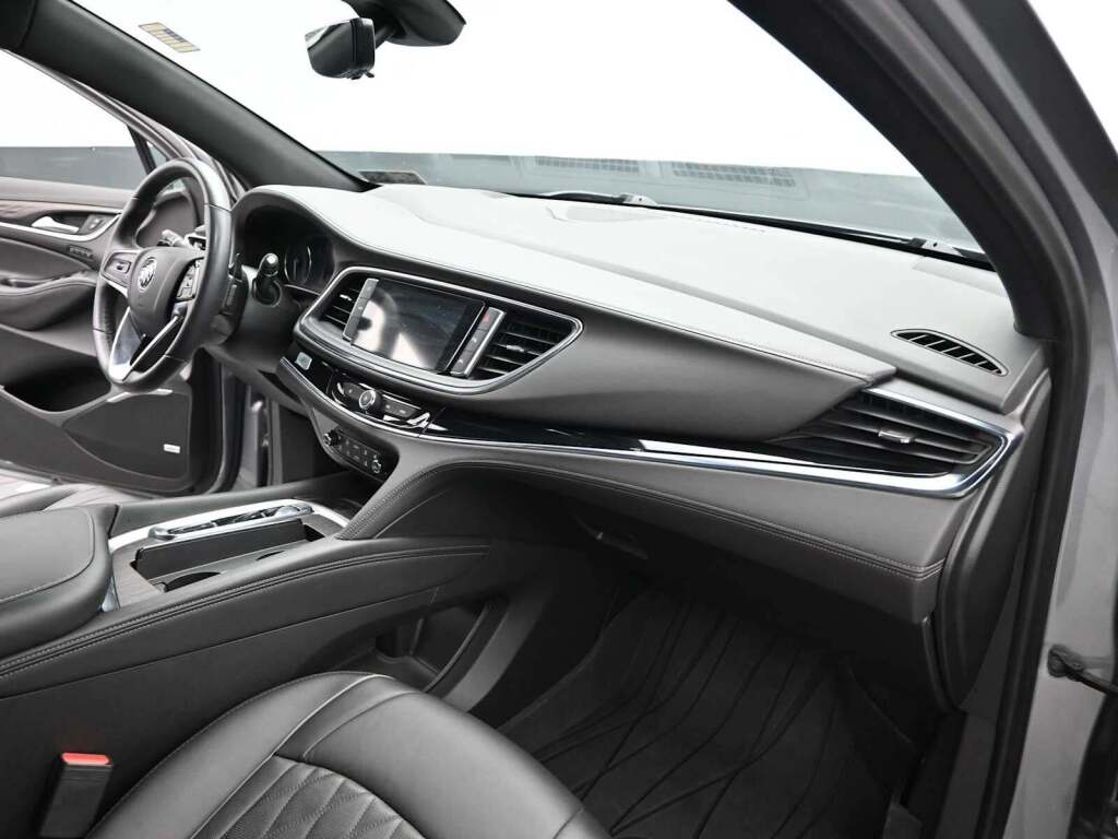 2024 Buick Enclave Avenir