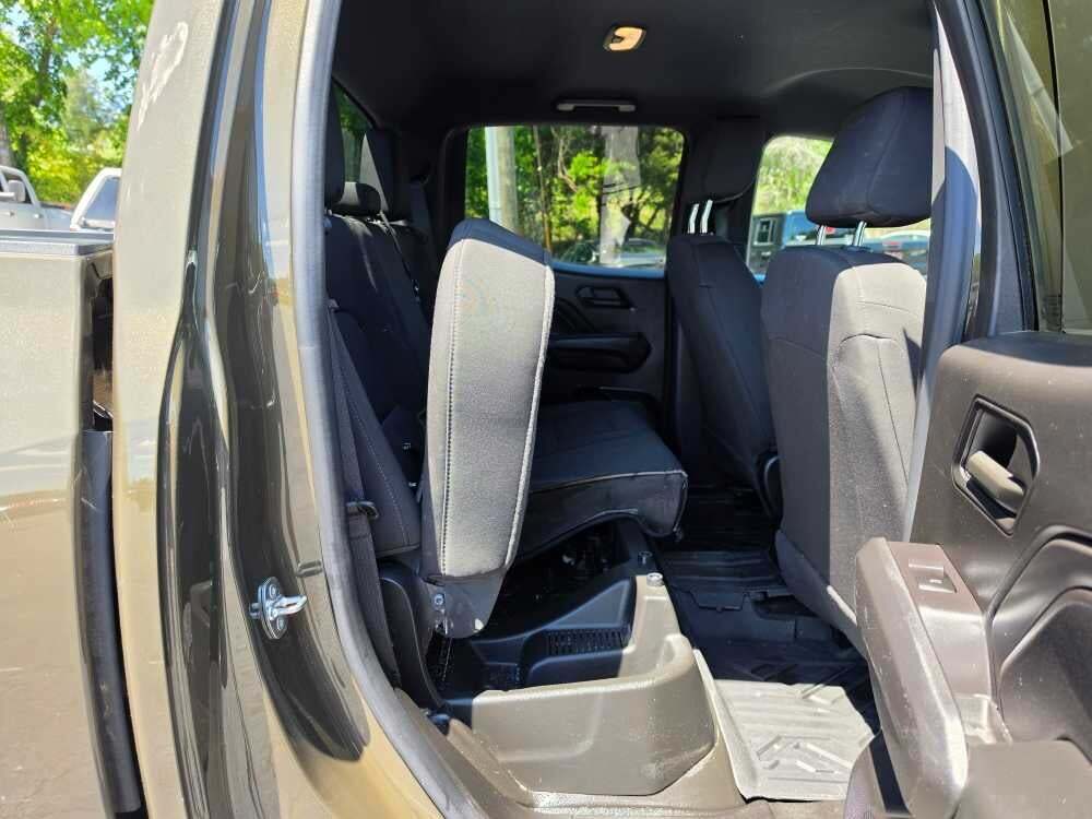 2023 Chevrolet Colorado 2WD Crew Cab Short Box WT