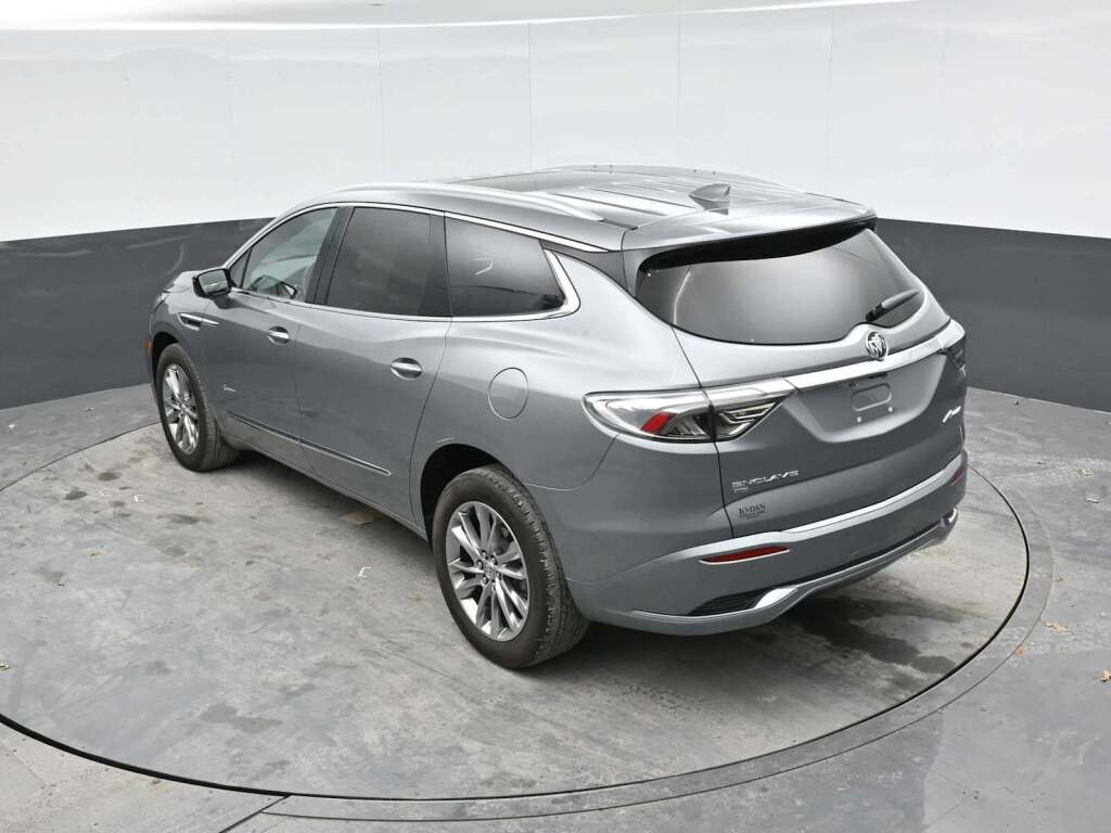 2024 Buick Enclave Avenir