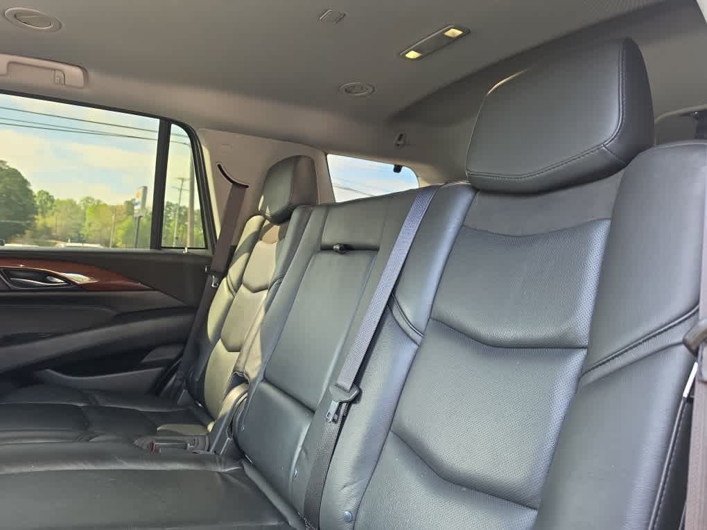 2018 Cadillac Escalade Standard