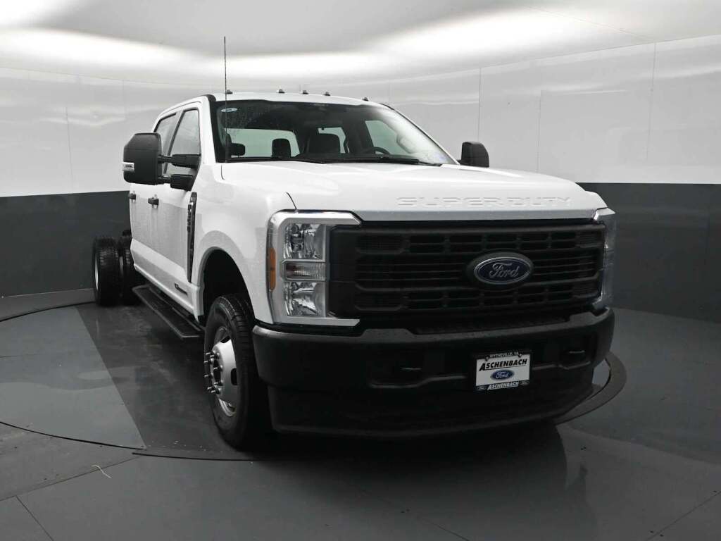 2026 Ford F-350 Chassis XL