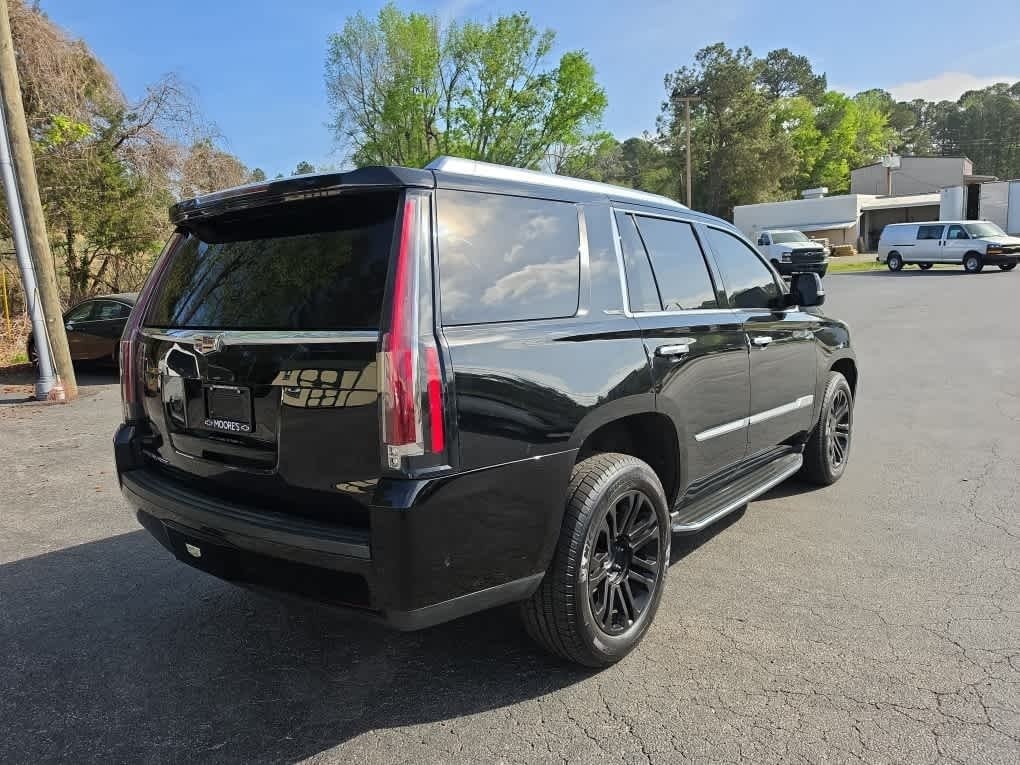 2018 Cadillac Escalade Standard