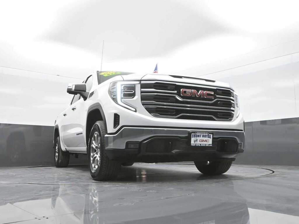 2024 GMC Sierra 1500 SLT