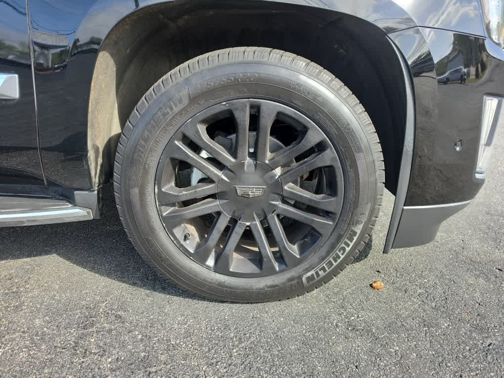 2018 Cadillac Escalade Standard