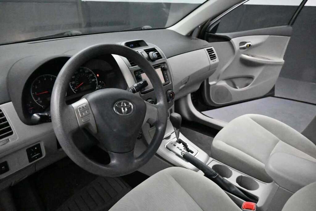 2013 Toyota Corolla L