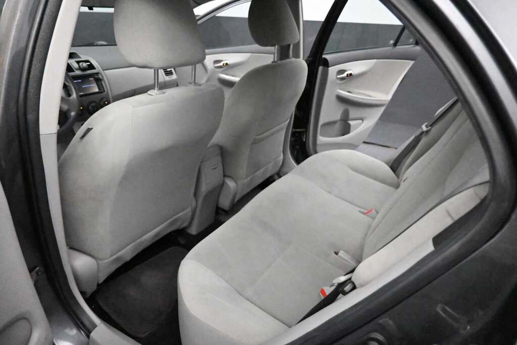 2013 Toyota Corolla L