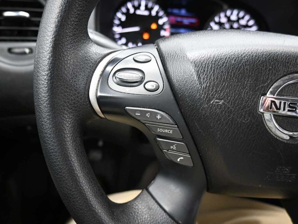 2020 Nissan Pathfinder S 4WD