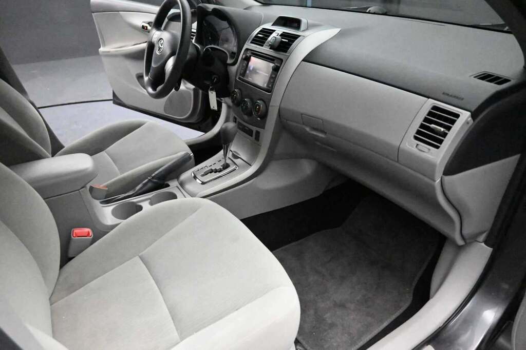 2013 Toyota Corolla L
