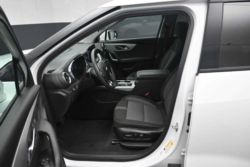 2023 Chevrolet Blazer AWD 2LT
