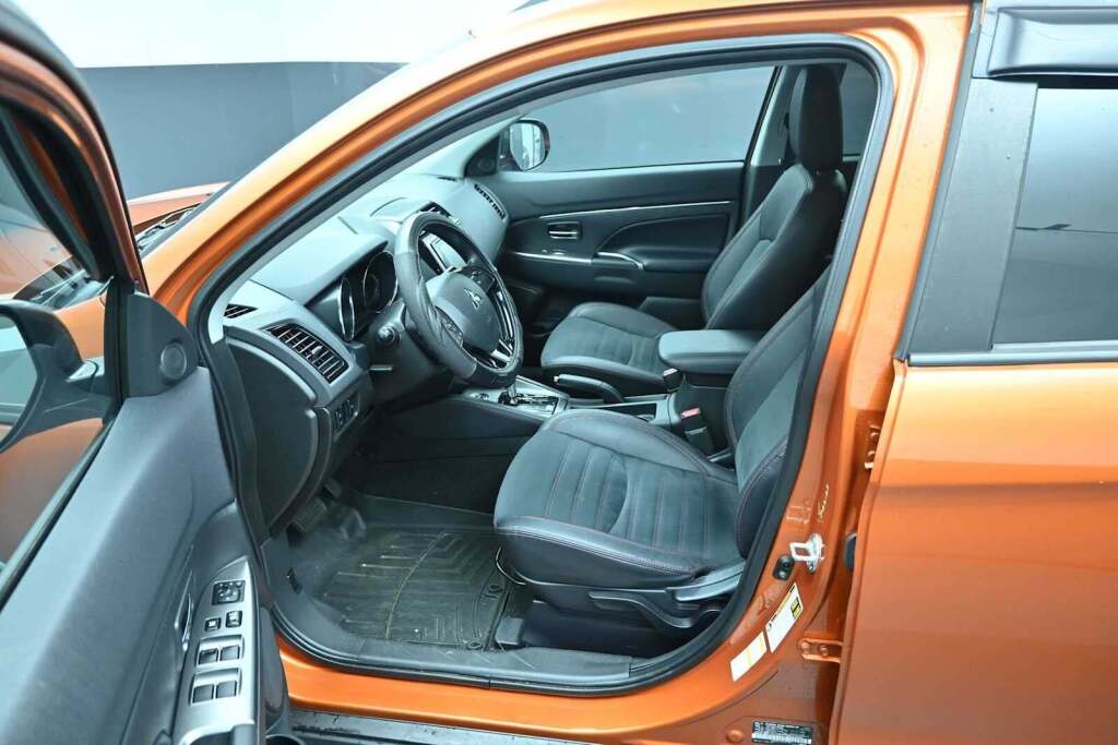 2023 Mitsubishi Outlander Sport 2.0 SE AWC