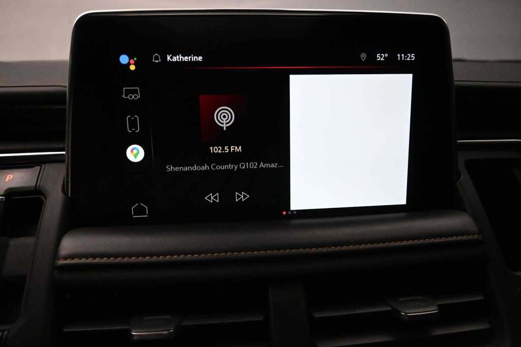2022 GMC Yukon XL 4WD AT4