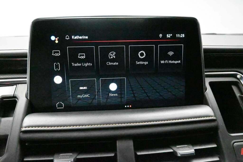 2022 GMC Yukon XL 4WD AT4