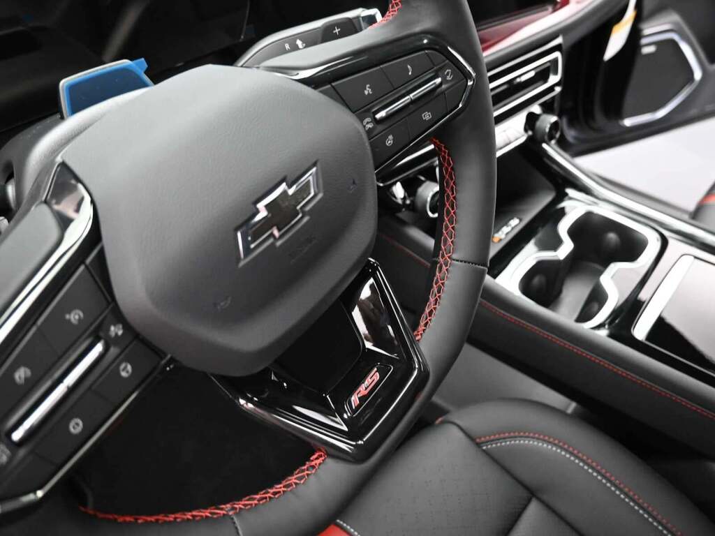 2026 Chevrolet Traverse AWD RS