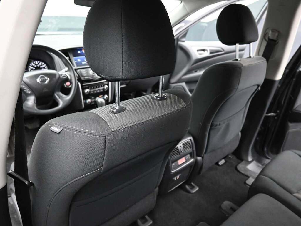 2020 Nissan Pathfinder S 4WD