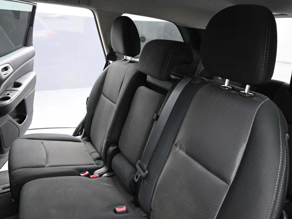 2020 Nissan Pathfinder S 4WD