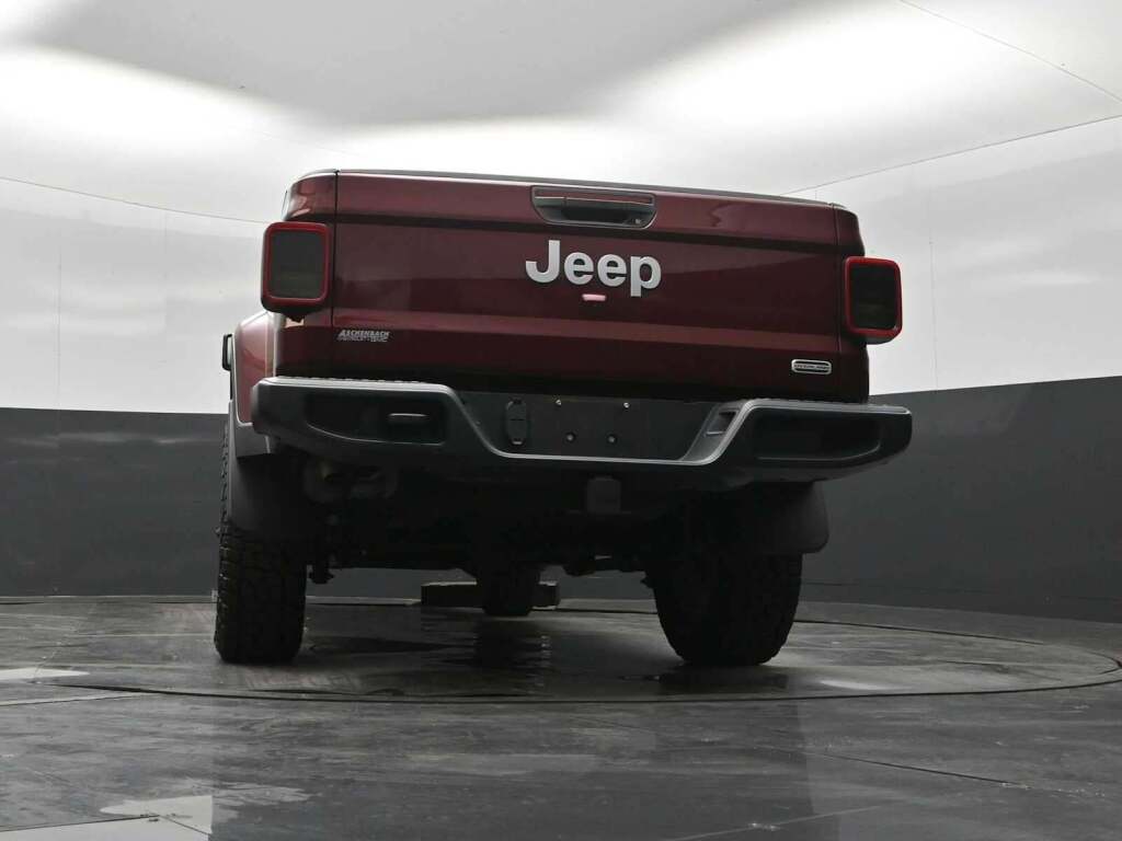 2021 Jeep Gladiator Overland 4x4