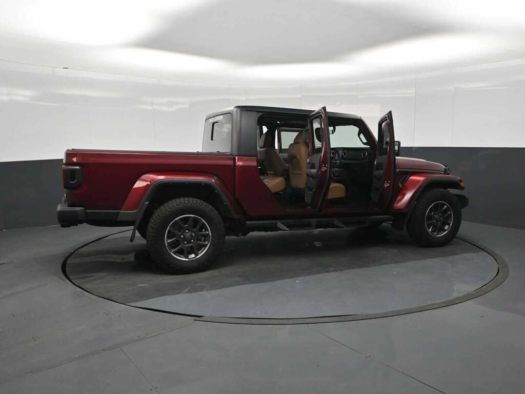 2021 Jeep Gladiator Overland 4x4