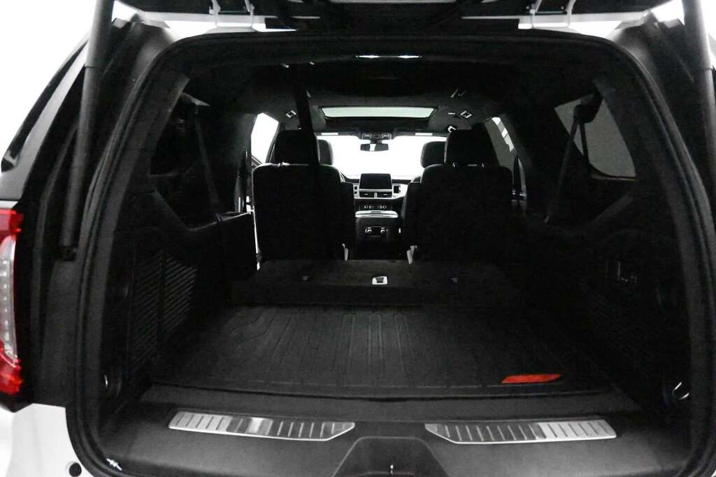 2022 GMC Yukon XL 4WD AT4
