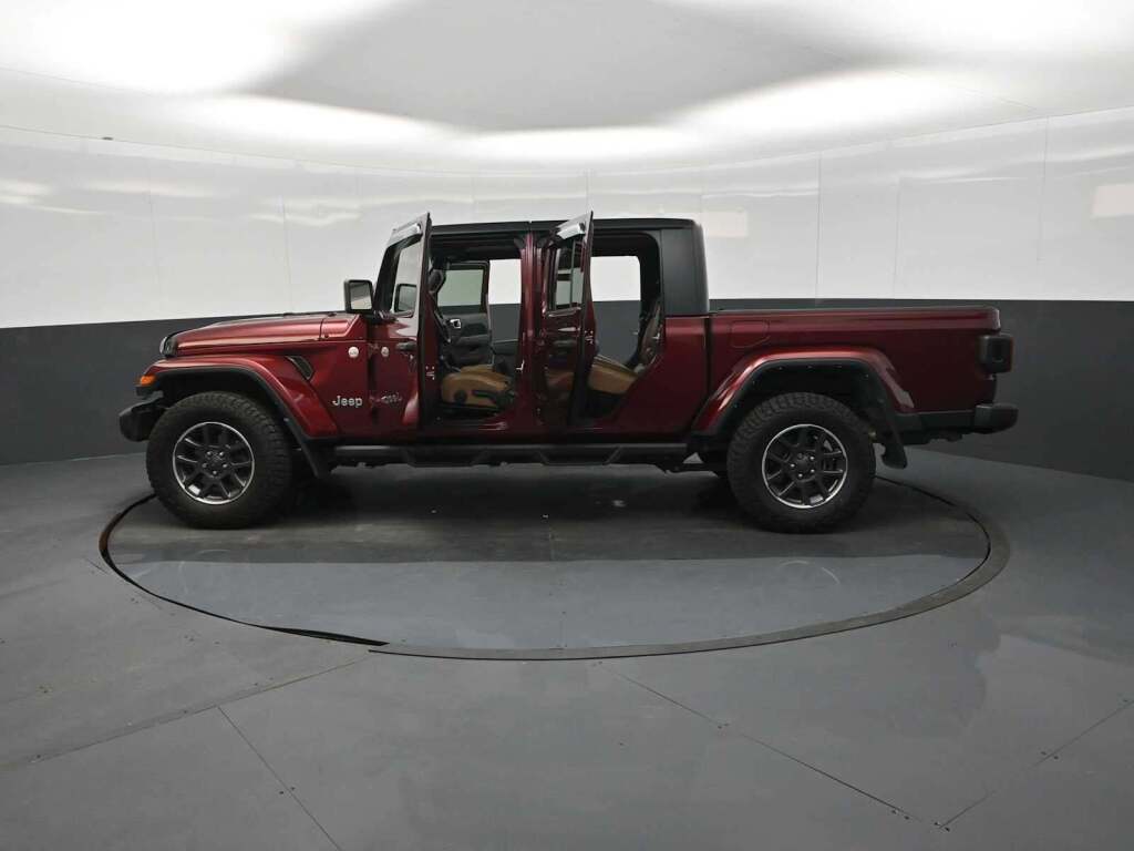 2021 Jeep Gladiator Overland 4x4