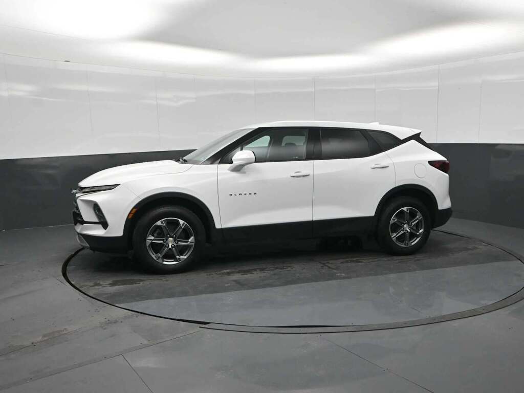 2023 Chevrolet Blazer AWD 2LT