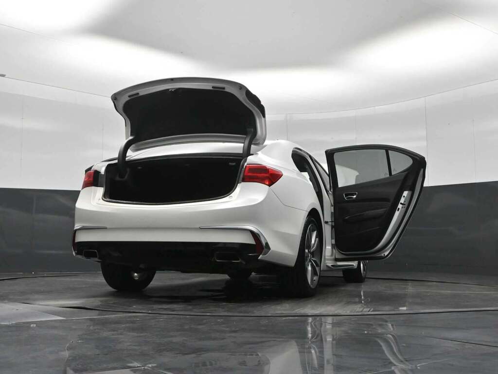 2020 Acura TLX Tech Package
