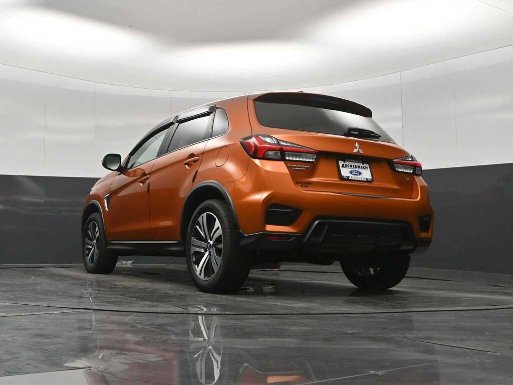 2023 Mitsubishi Outlander Sport 2.0 SE AWC