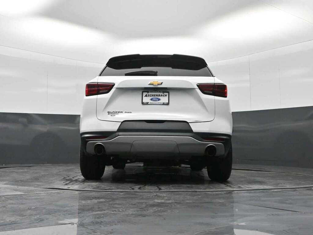 2023 Chevrolet Blazer AWD 2LT