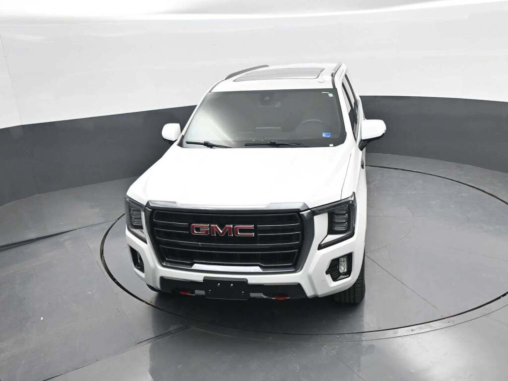 2022 GMC Yukon XL 4WD AT4