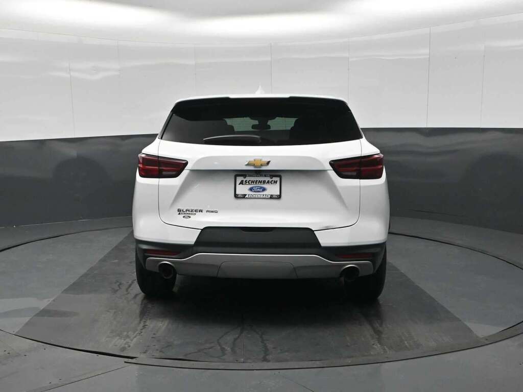 2023 Chevrolet Blazer AWD 2LT