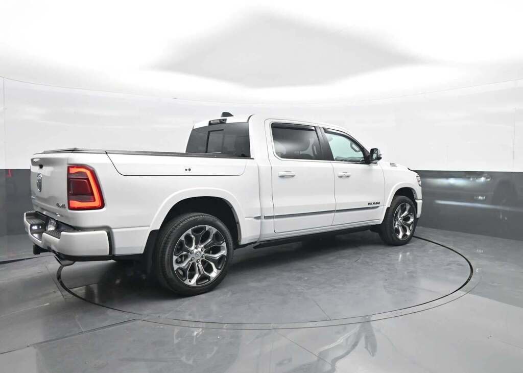 2024 Ram 1500 Limited Crew Cab 4x4 5'7" Box