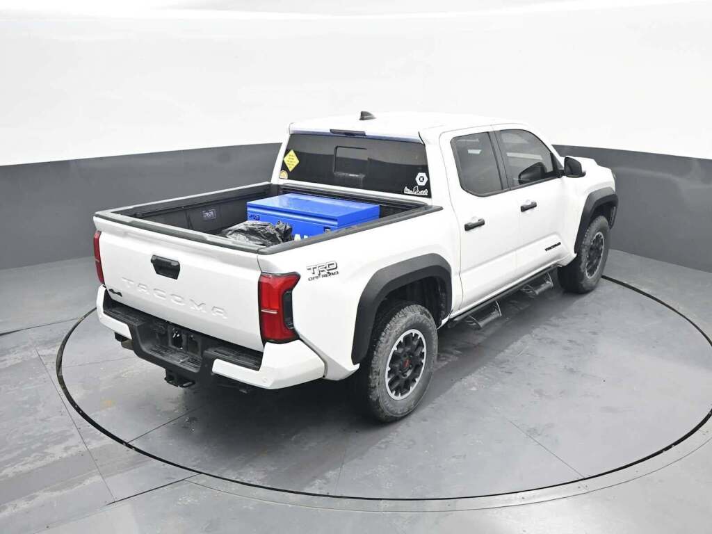 2024 Toyota Tacoma SR5