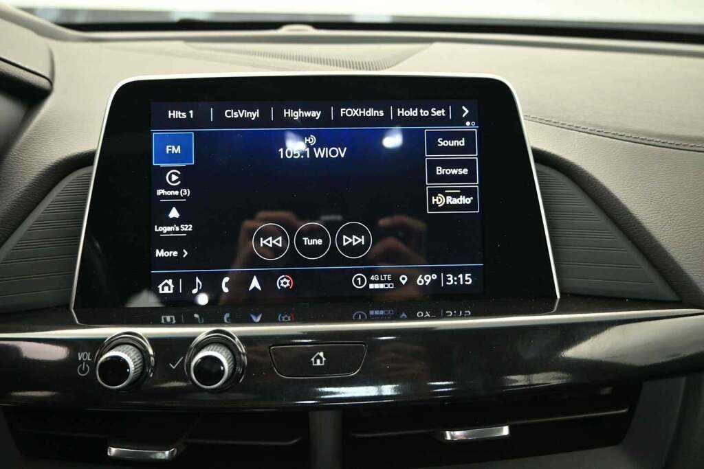 2023 Cadillac CT4 Premium Luxury