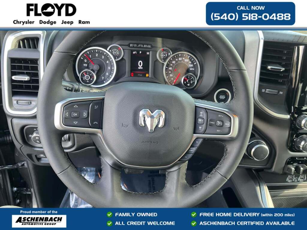 2026 Ram 1500 Big Horn Crew Cab 4x4 5'7" Box