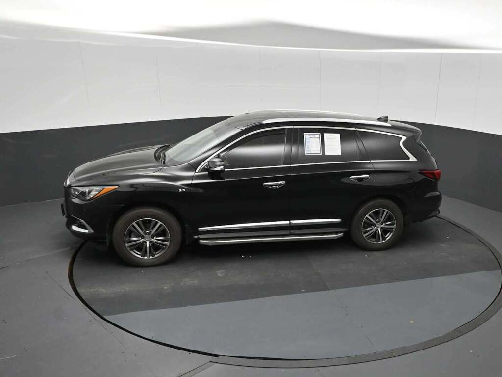 2017 INFINITI QX60 