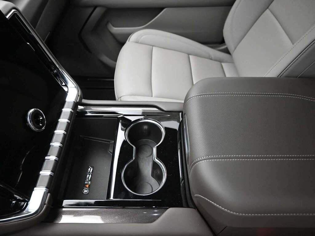 2026 GMC Yukon XL 4WD Elevation