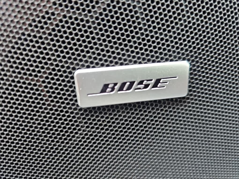 2023 Chevrolet Suburban 4WD Premier