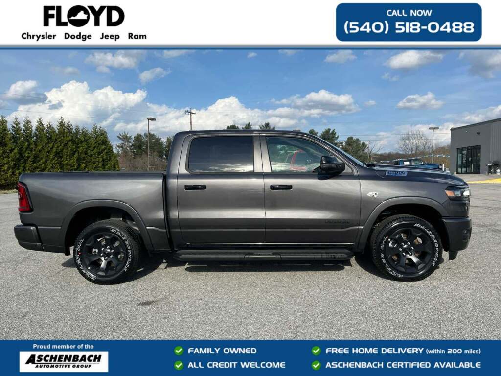 2026 Ram 1500 Big Horn Crew Cab 4x4 5'7" Box
