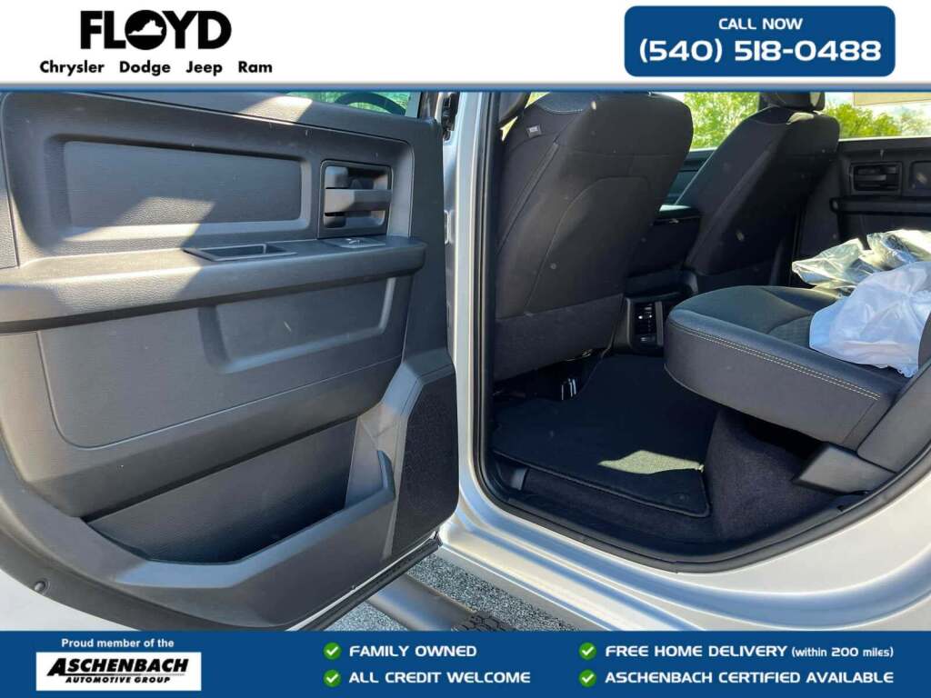 2026 Ram 2500 Tradesman Crew Cab 4x4 6'4" Box