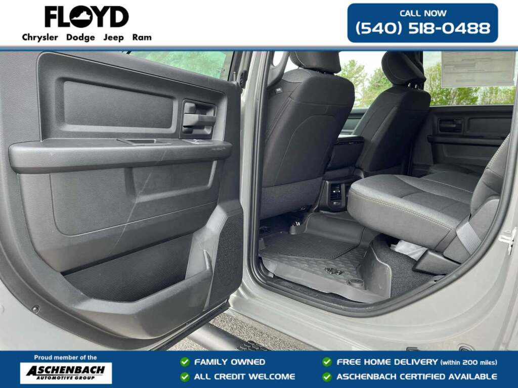 2026 Ram 2500 Tradesman Crew Cab 4x4 6'4" Box