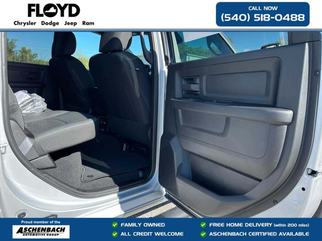 2026 Ram 2500 Tradesman Crew Cab 4x4 6'4" Box