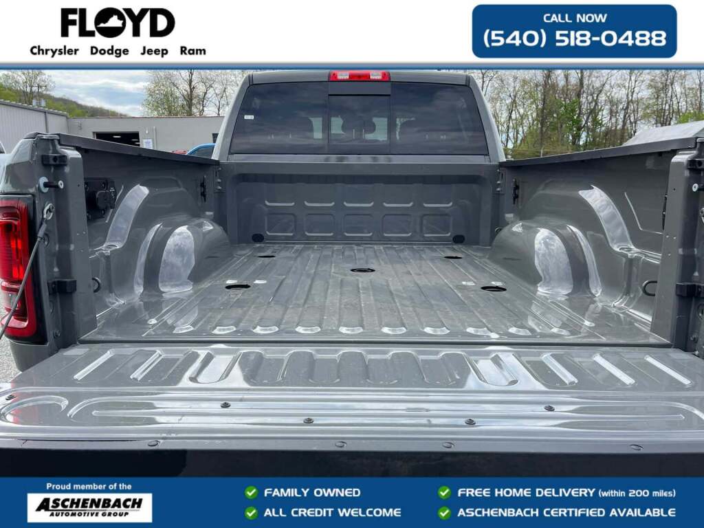 2026 Ram 2500 Tradesman Crew Cab 4x4 6'4" Box