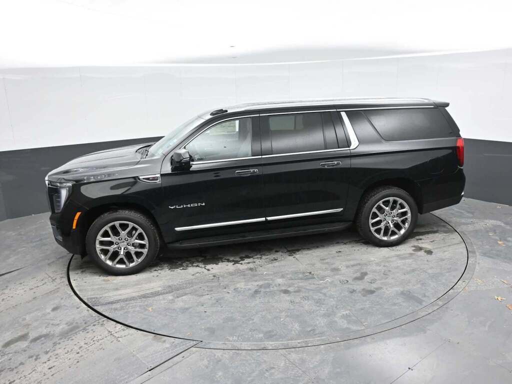 2026 GMC Yukon XL 4WD Elevation