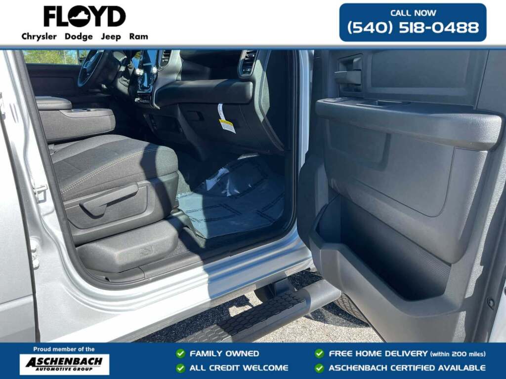 2026 Ram 2500 Tradesman Crew Cab 4x4 6'4" Box