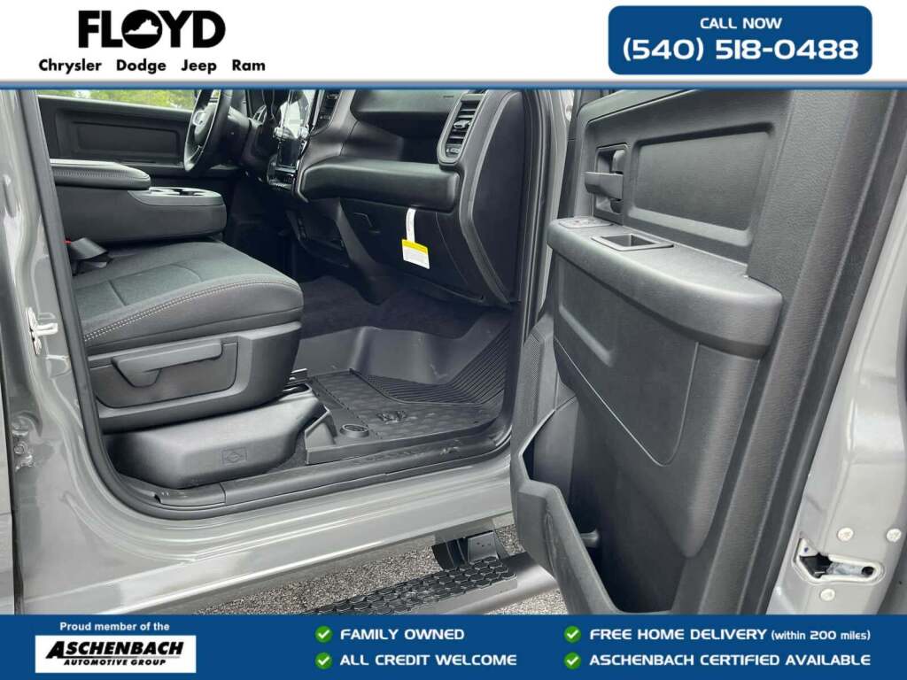 2026 Ram 2500 Tradesman Crew Cab 4x4 6'4" Box
