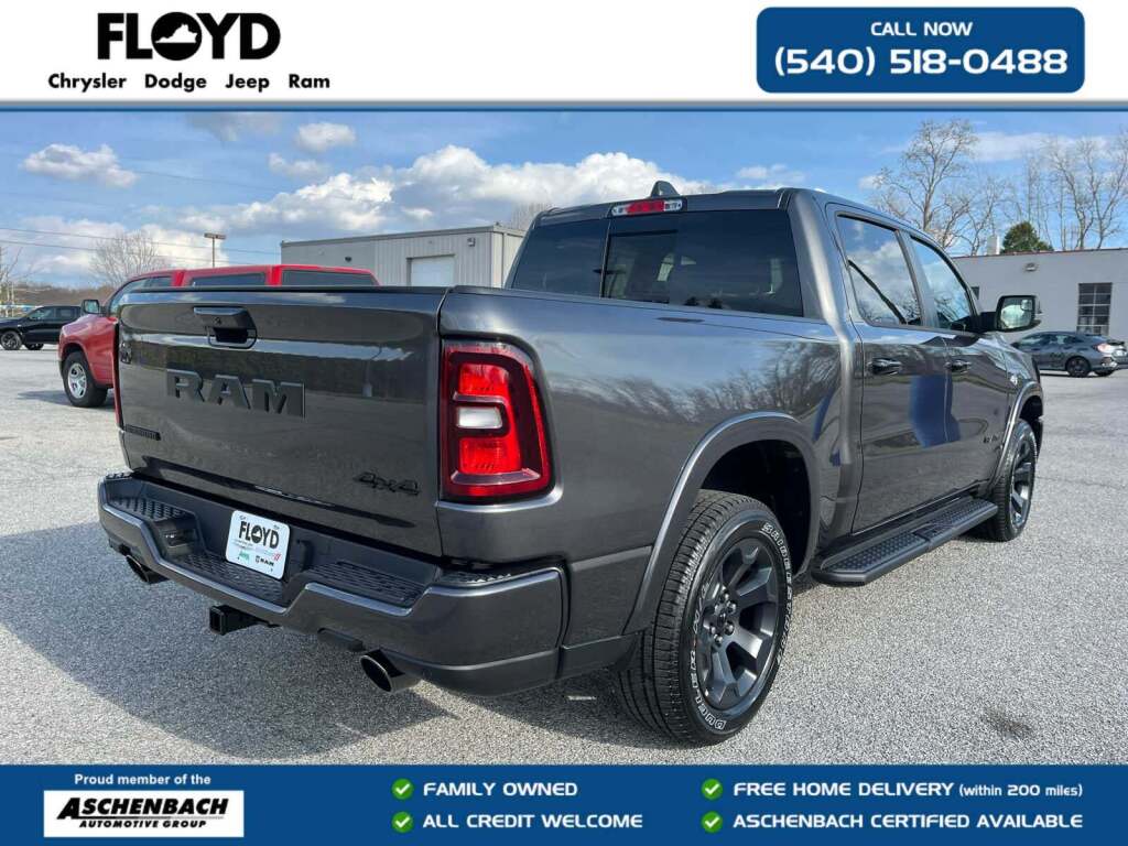 2026 Ram 1500 Big Horn Crew Cab 4x4 5'7" Box
