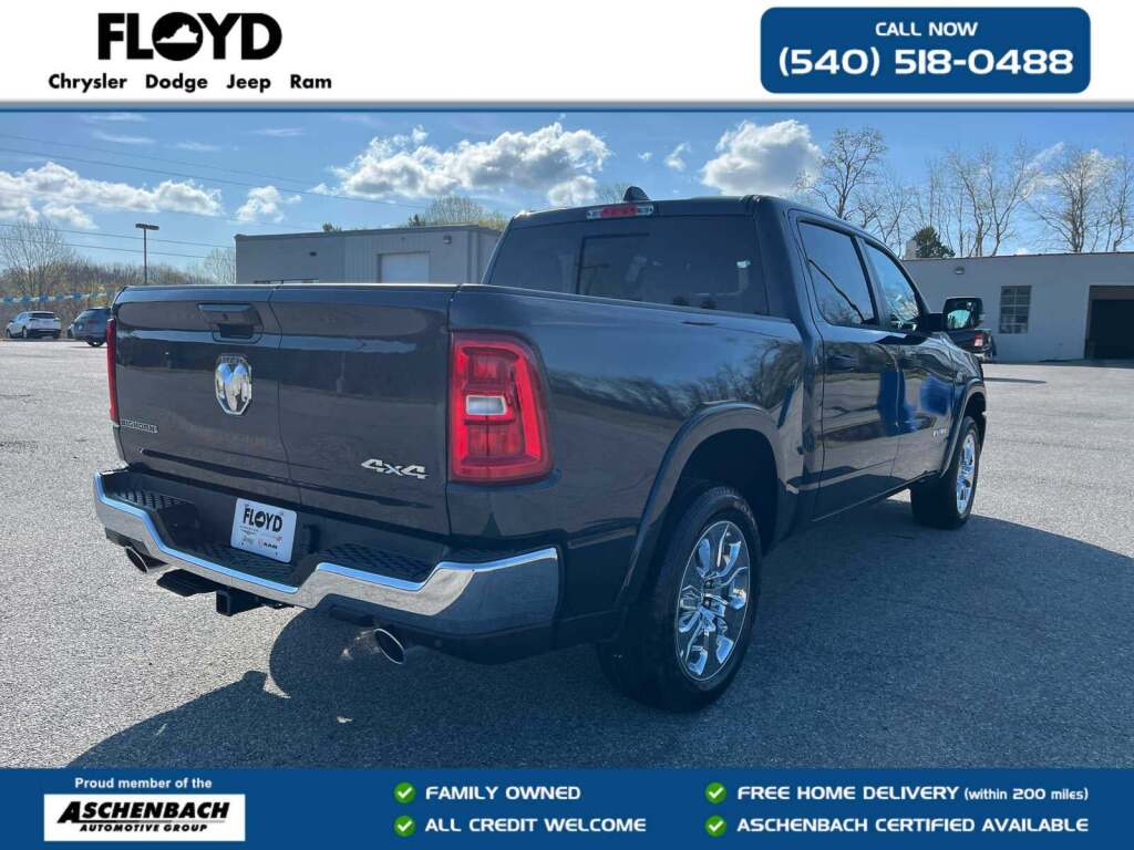 2026 Ram 1500 Big Horn Crew Cab 4x4 5'7" Box