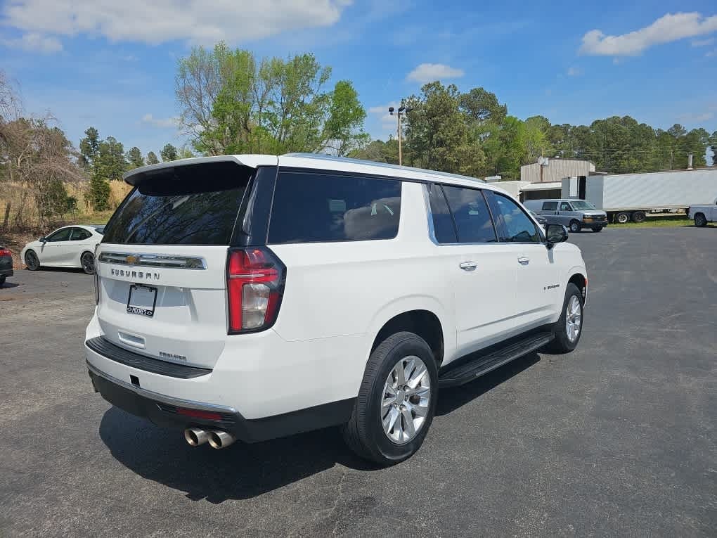 2023 Chevrolet Suburban 4WD Premier