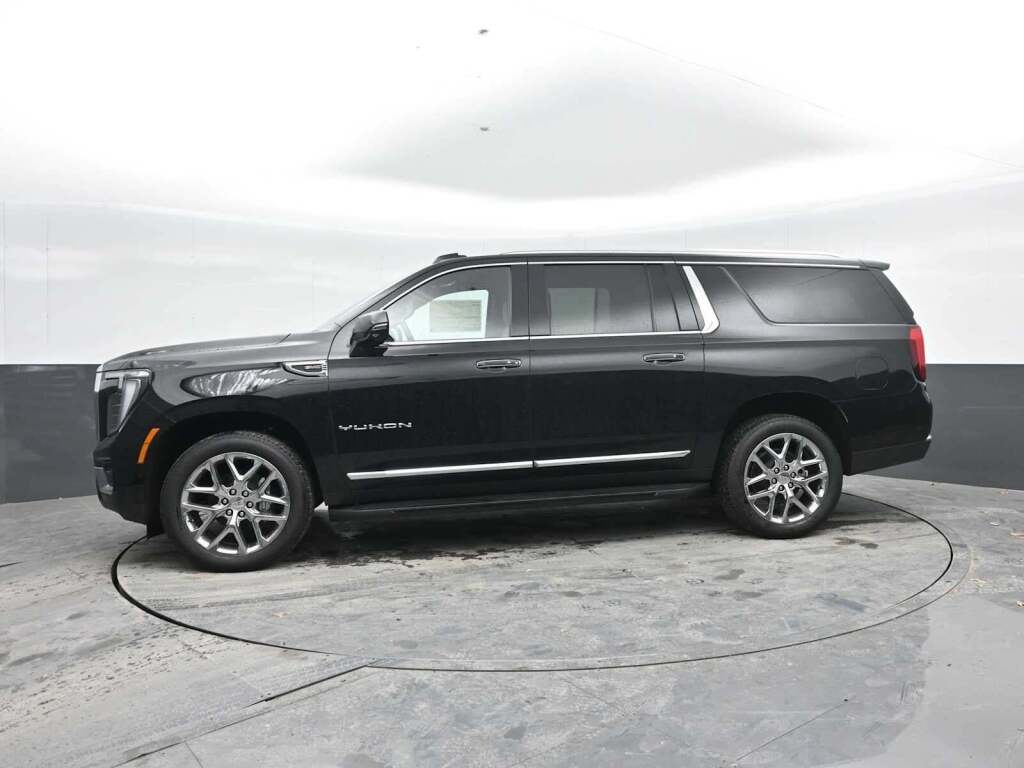 2026 GMC Yukon XL 4WD Elevation