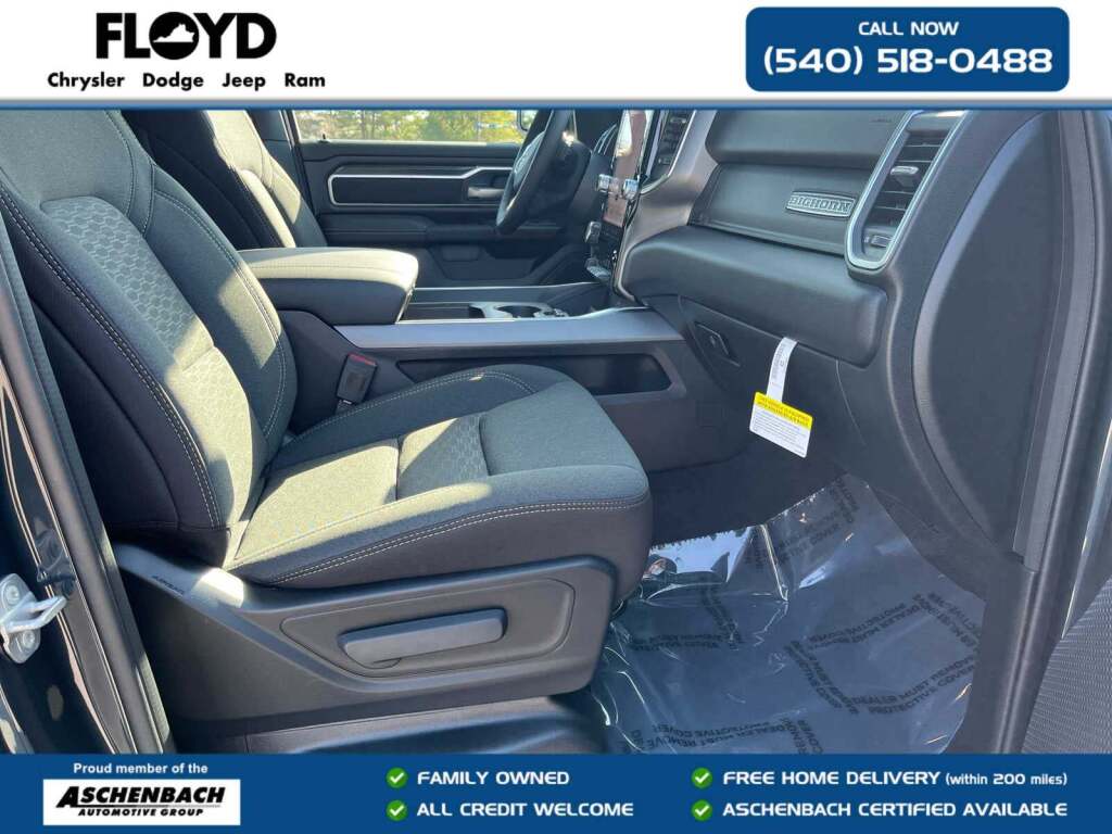 2026 Ram 1500 Big Horn Crew Cab 4x4 5'7" Box