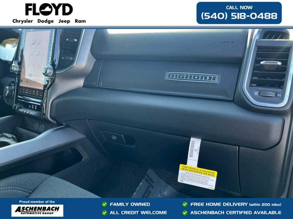 2026 Ram 1500 Big Horn Crew Cab 4x4 5'7" Box